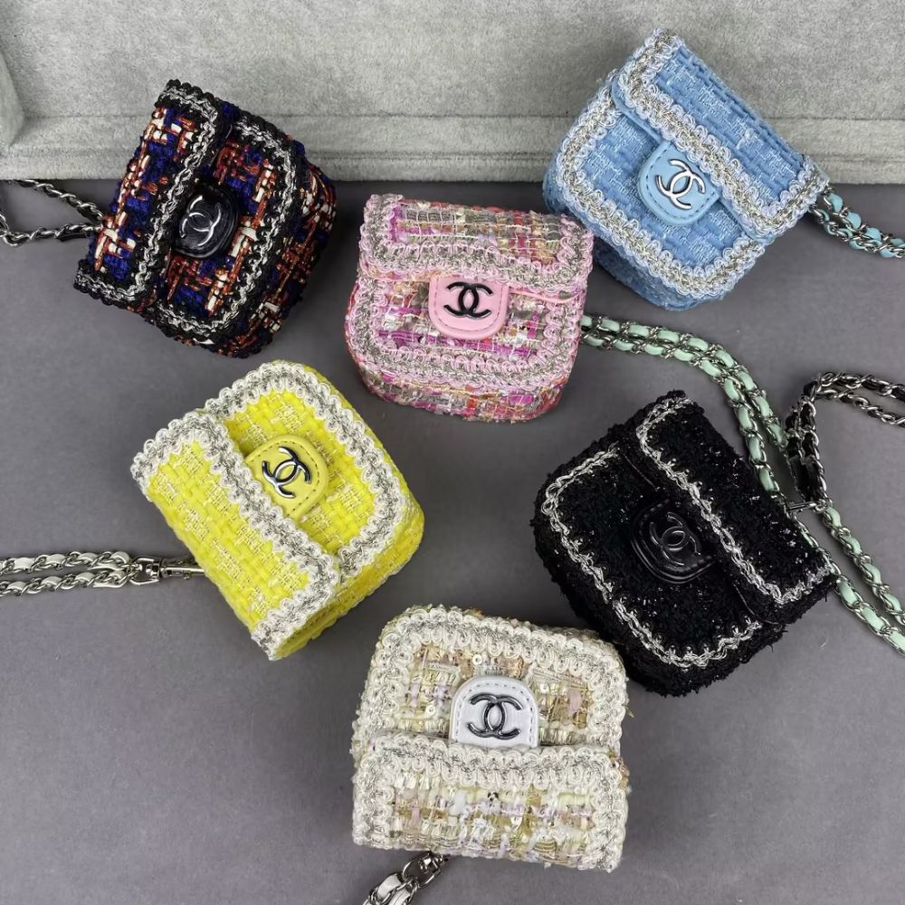 CC Luxury Rhombus Chain Mini Bag AirPods Case