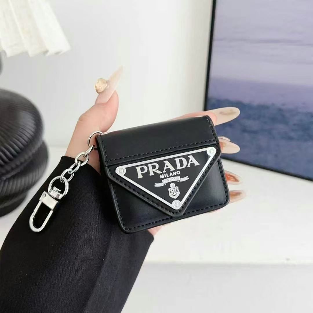 PRAD-A トライアングルバッジ ミニバッグ AirPodsケース