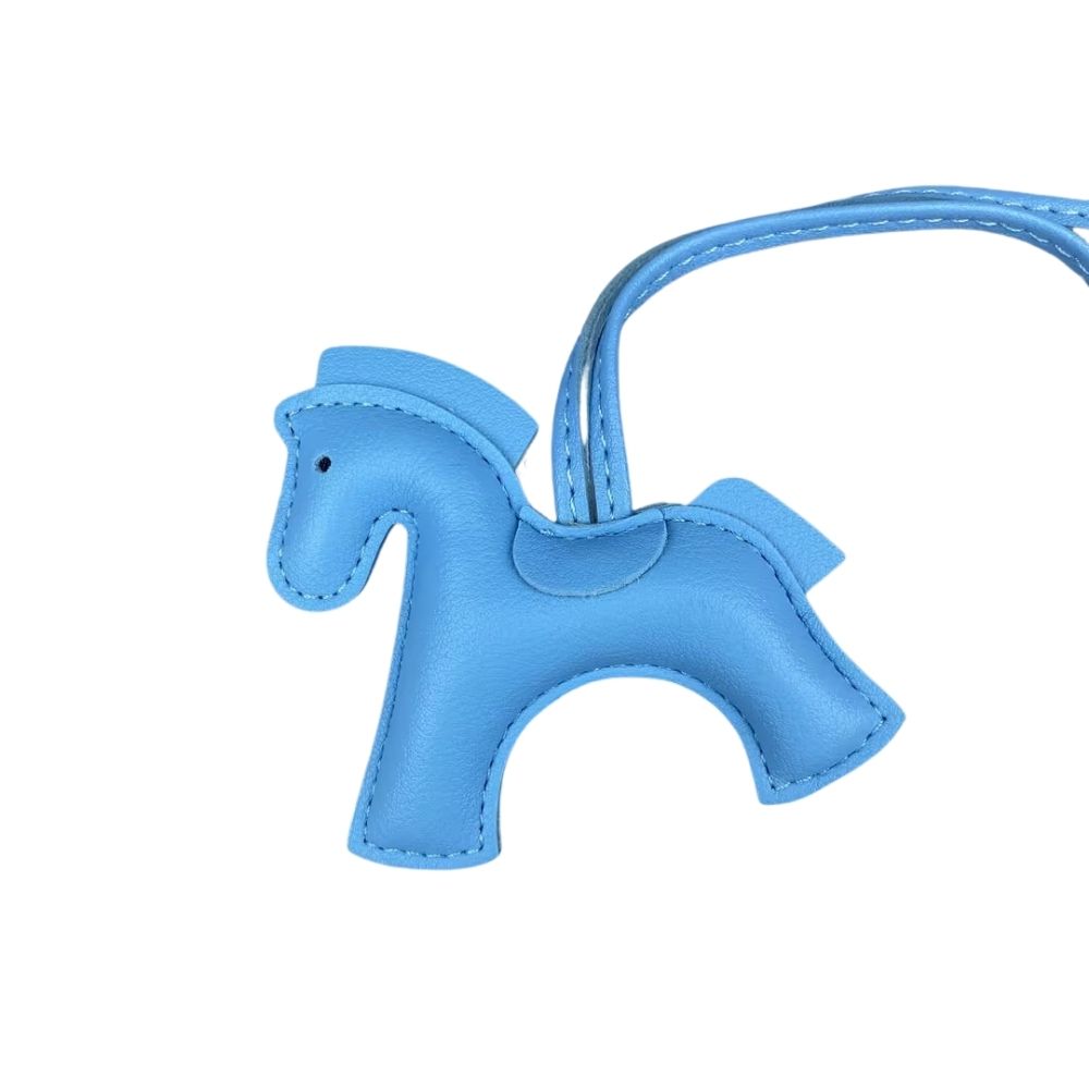 Versatile PU Leather Warhorse Steed Bag Charm - Equestrian Keyring Accessory for All Bags