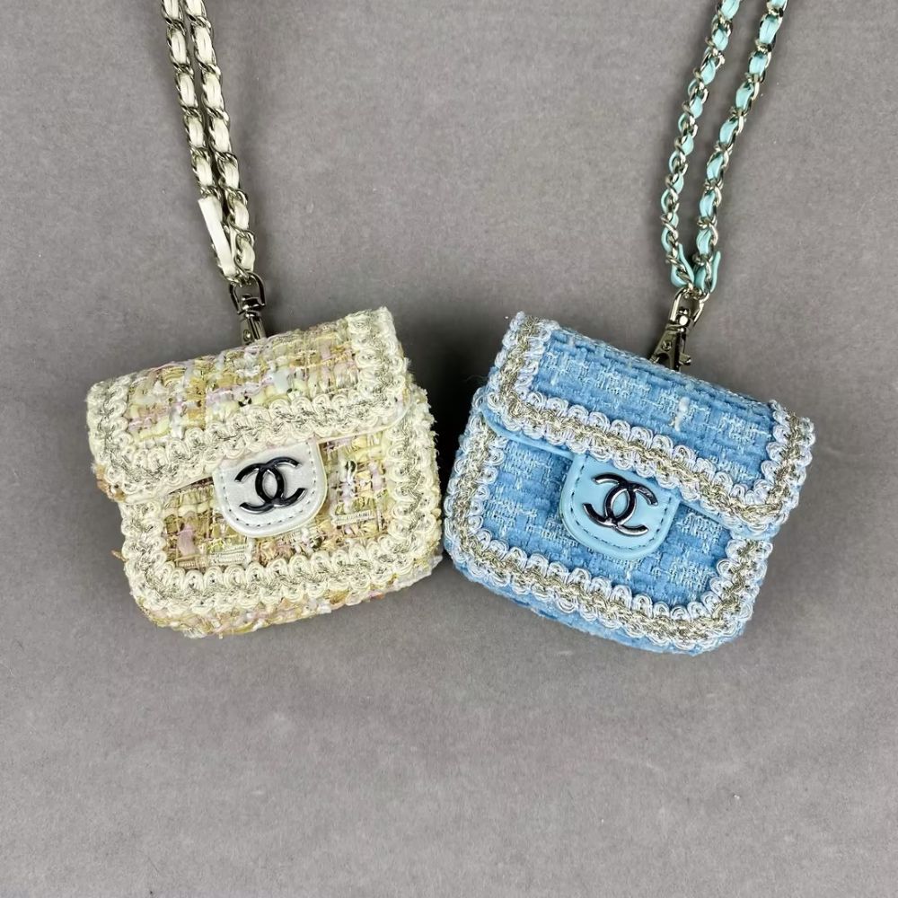 CC Luxury Rhombus Chain Mini Bag AirPods Case