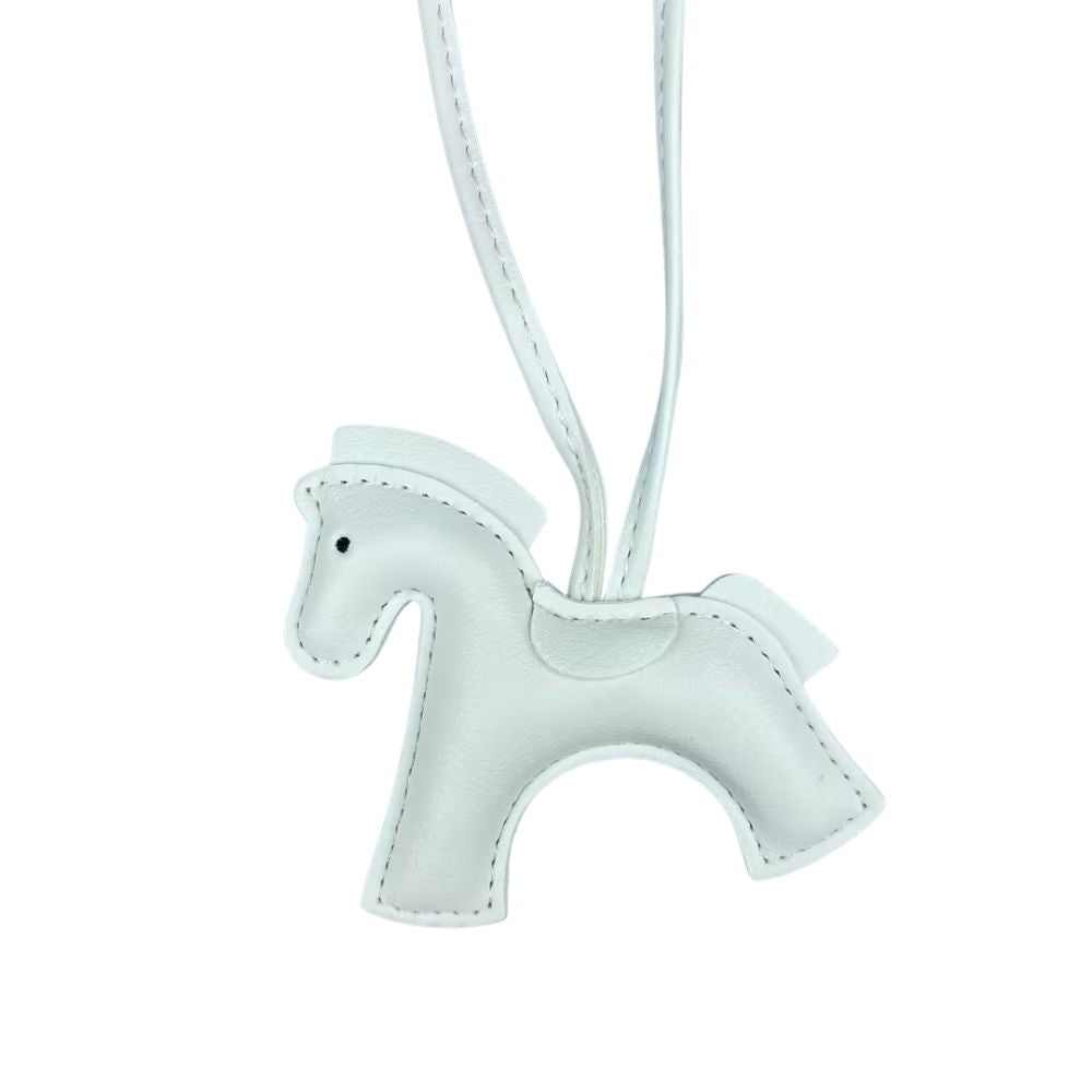 Versatile PU Leather Warhorse Steed Bag Charm - Equestrian Keyring Accessory for All Bags