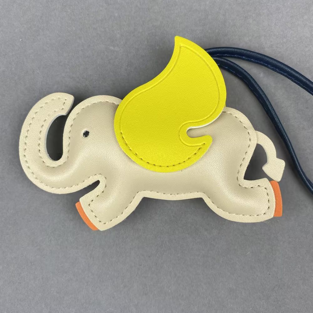 Flying Elephant Dumbo Bag Charm Bag Pendant keychain