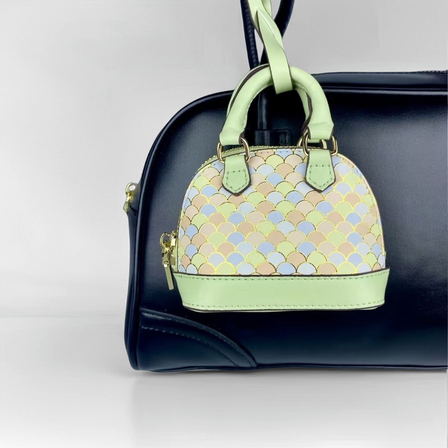 Iridescent Scale Crossbody Mini Purse - Cloud-Touch AirPods Case with 118cm Chain, Rainbow Crossbody Charm
