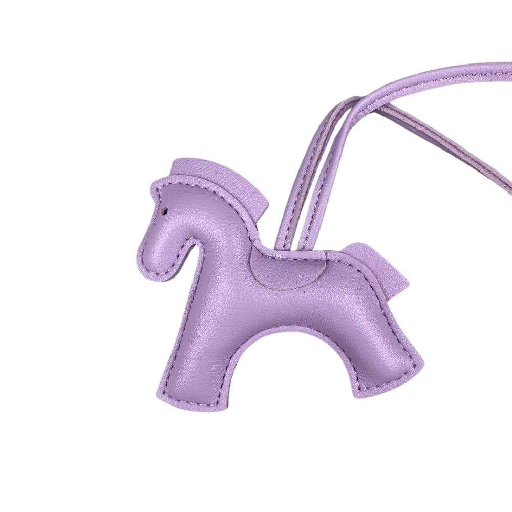 Versatile PU Leather Warhorse Steed Bag Charm - Equestrian Keyring Accessory for All Bags