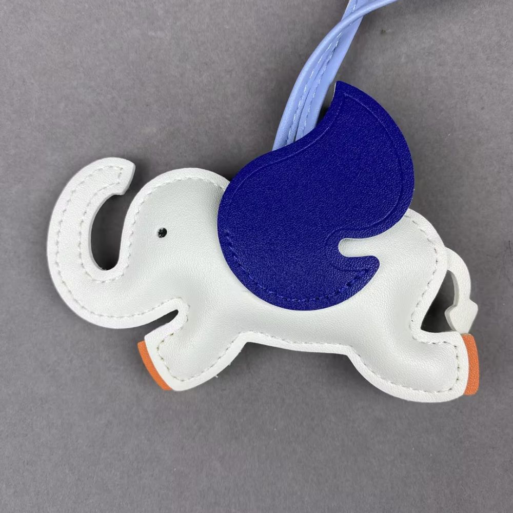 Flying Elephant Dumbo Bag Charm Bag Pendant keychain
