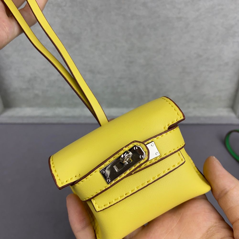 H- Kelly moove Airpod Case Mini Bag Rectangle Shape For All AirPods