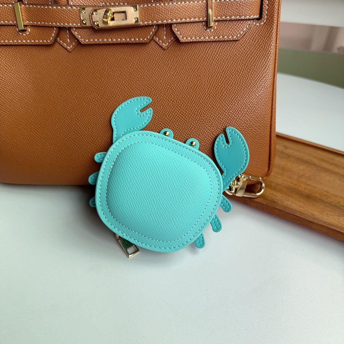 Cute Little Crab Bag Charm | Wireless Bluetooth Headphones Case Holder – Keychain Coin Purse for Lip Balm, Keys & Coins – Car Ornament & Small Pouch Gift for Her