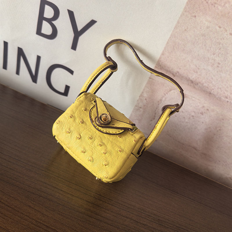 Mini Lindy_Ostrich Skin Grain