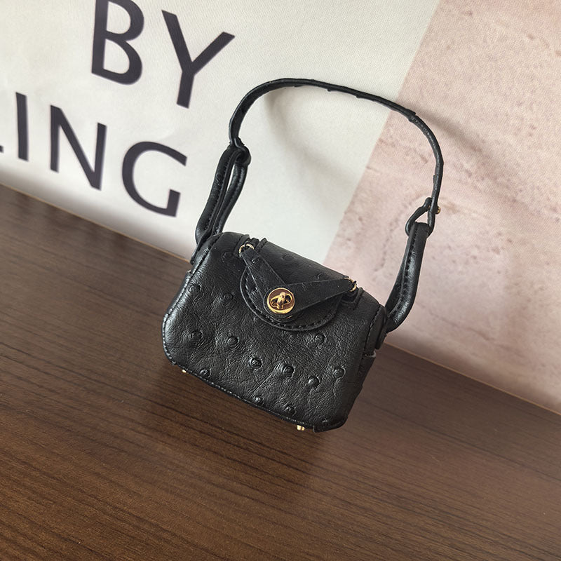 Mini Lindy_Ostrich Skin Grain