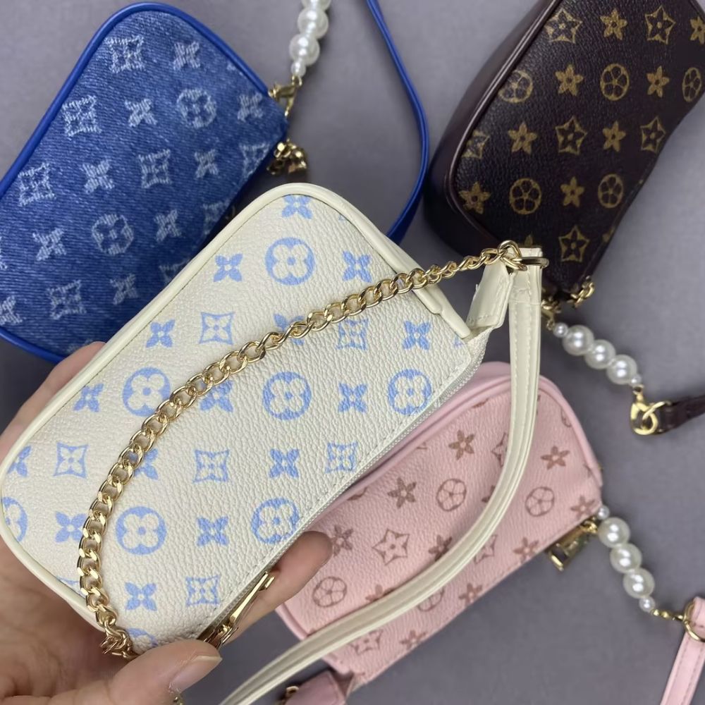 L&V Print Multi Pochette Accessoires Mini Bags