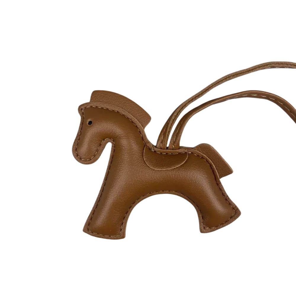 Versatile PU Leather Warhorse Steed Bag Charm - Equestrian Keyring Accessory for All Bags