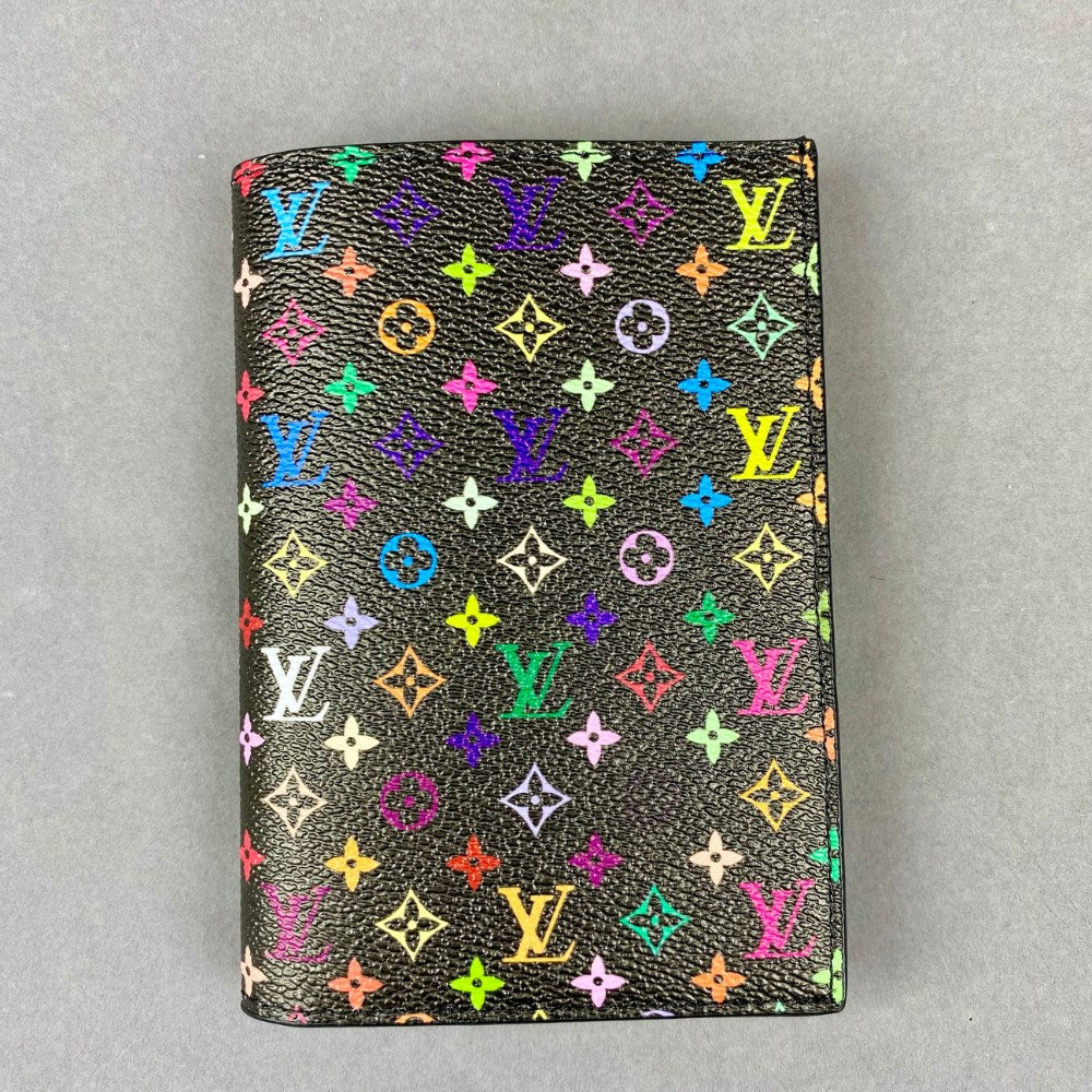 L-V Passport Holder Cardholder