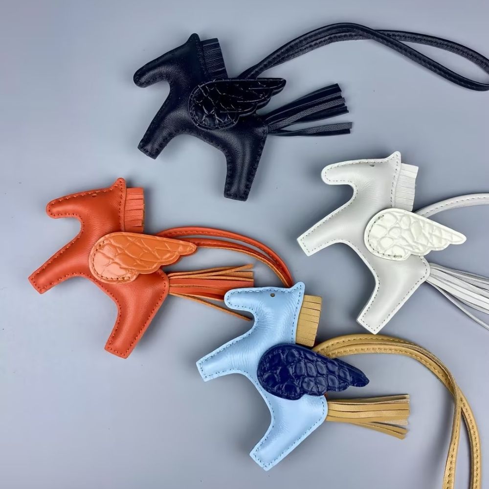Genuine Lamb Leather Pegasus Flying Pony Bag Charm – Croc-Embossed Pendant for Handbag, Keychain or Purse – Premium Leather Accessory Gift for Women