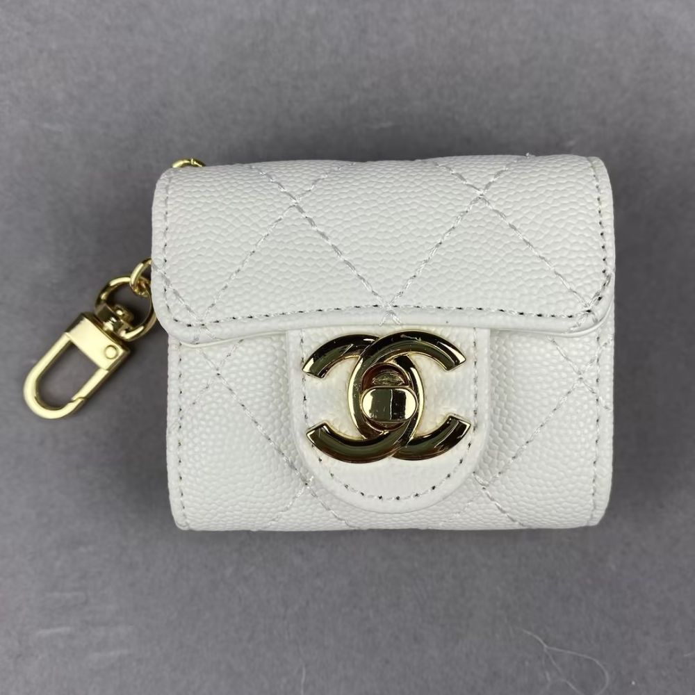 Chan-el Luxury Mini Bag Airpod Case Bag Magnetic Buckle With Gold Metal Chain