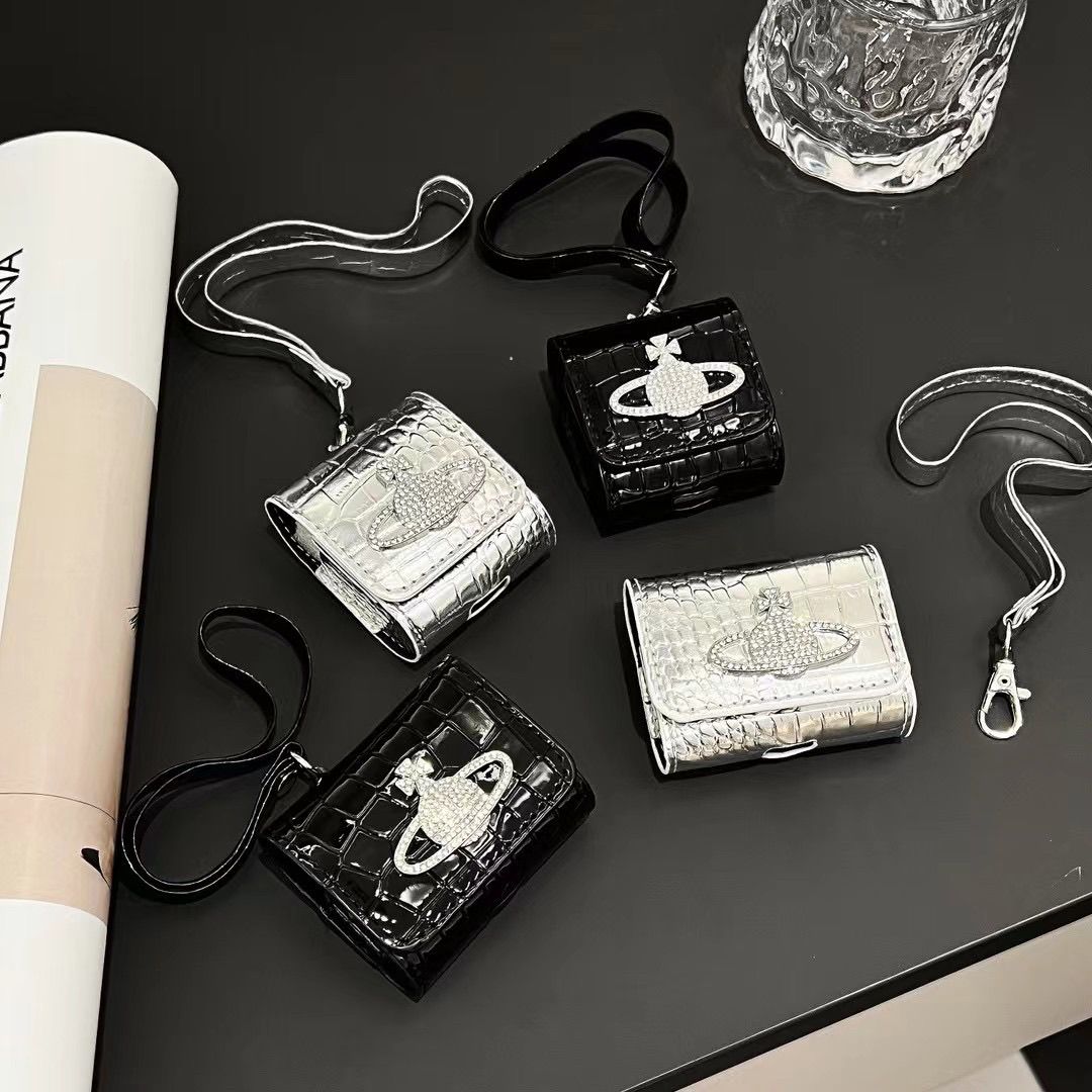 Vivienne W Shiny Crocodile AirPods Case Diamond Logo