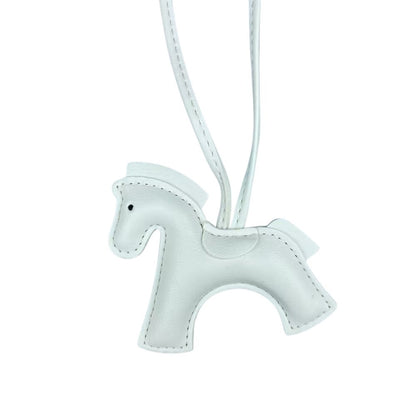 Versatile PU Leather Warhorse Steed Bag Charm - Equestrian Keyring Accessory for All Bags