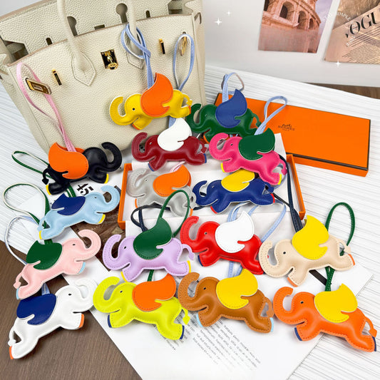 Flying Elephant Dumbo Bag Charm Bag Pendant keychain