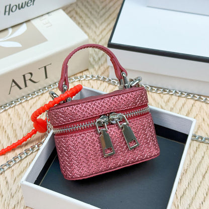 Mini messenger makeup women's bag Korean fashion bag pendant new double zipper foreign style chain earphone bag blind box