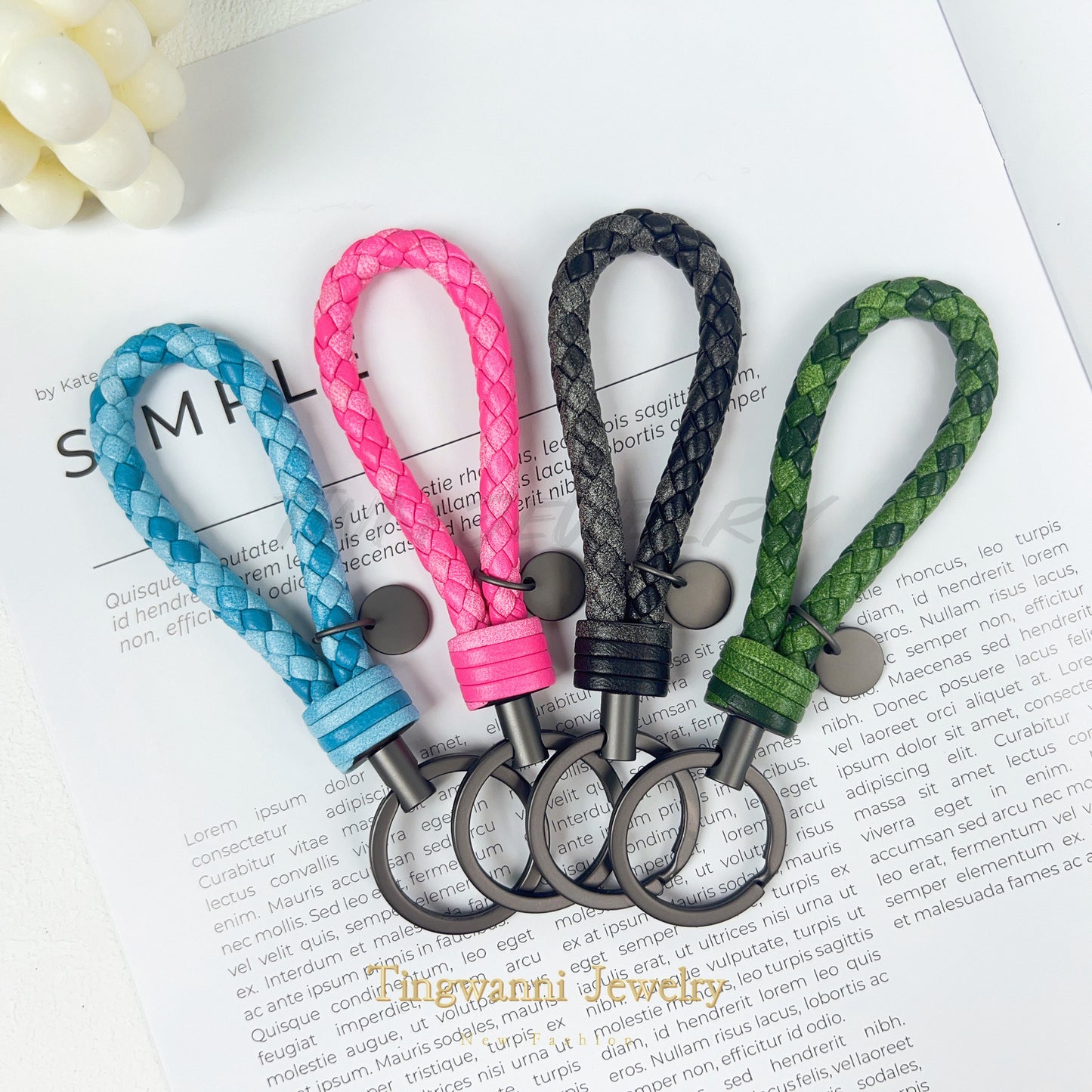 Lambskin woven keychain for women, men's car key ring, genuine leather, high-end personalized gift
