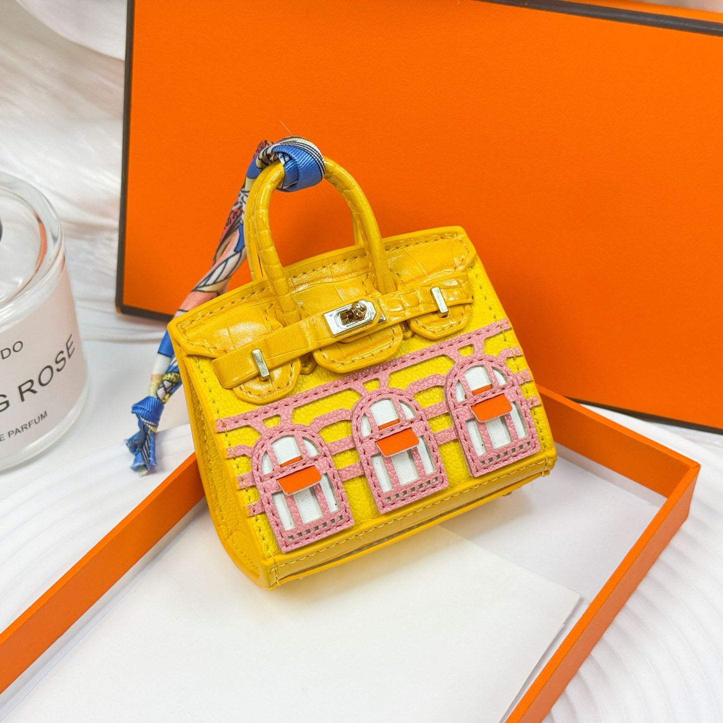 New fashionable mini small house bag pendant small bag cute bag pendant mouth red envelope earphone bag car key bag