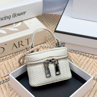 Mini messenger makeup women's bag Korean fashion bag pendant new double zipper foreign style chain earphone bag blind box