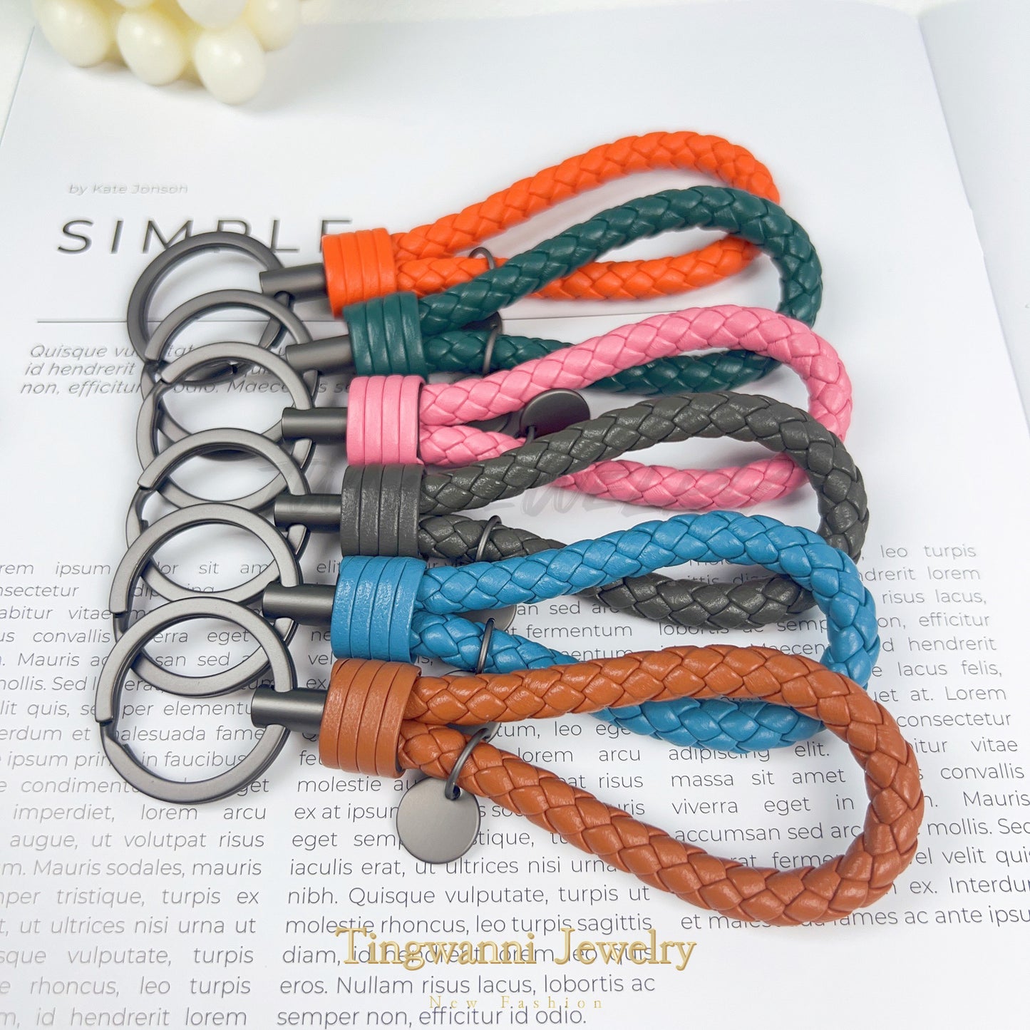 Lambskin woven keychain for women, men's car key ring, genuine leather, high-end personalized gift
