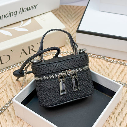 Mini messenger makeup women's bag Korean fashion bag pendant new double zipper foreign style chain earphone bag blind box