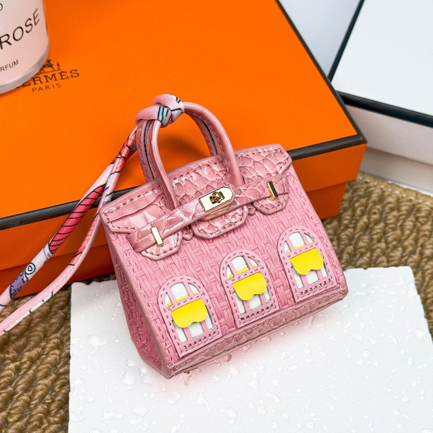 New fashionable mini small house bag pendant small bag cute bag pendant mouth red envelope earphone bag car key bag