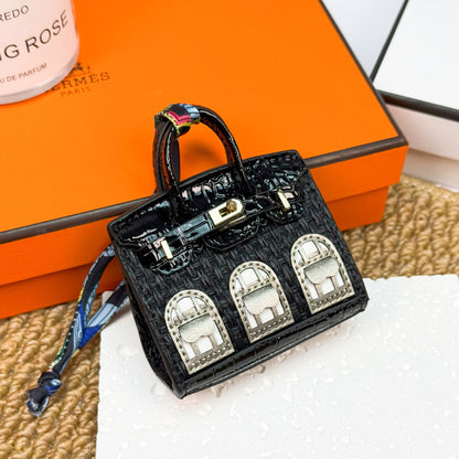 New fashionable mini small house bag pendant small bag cute bag pendant mouth red envelope earphone bag car key bag