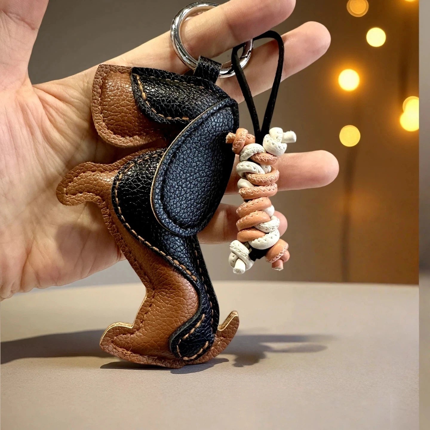 Cute Puppy PU Leather Keychain Bag Charm Set-Dog Pendant/Handwoven Leather Bone Accessory, Trendy Purse Hanger Ornament for Bag