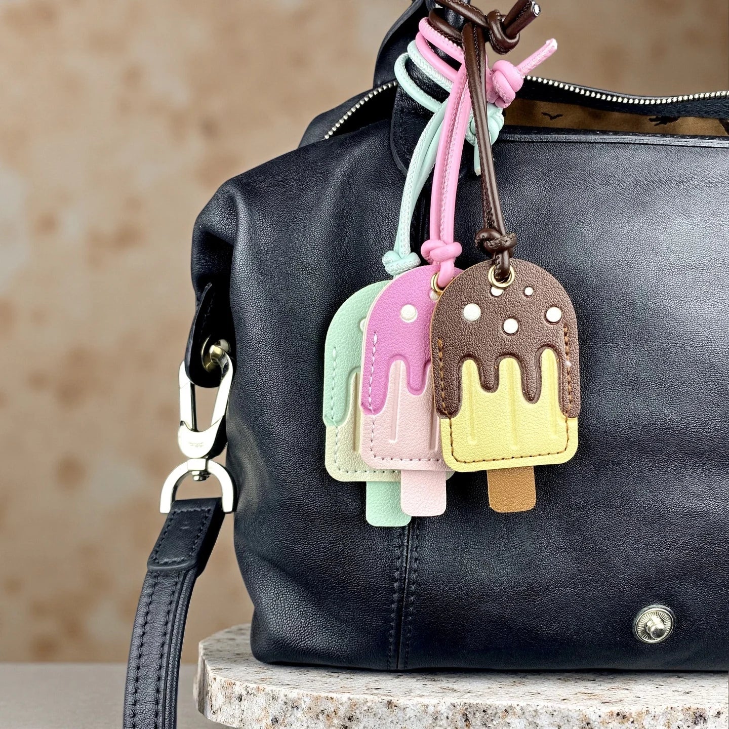 Cute PU Leather Ice Cream & Popsicle Bag Charm-Food Keychain with Multiple Flavor Colors, Sweet Dessert Purse Accessory for Bag