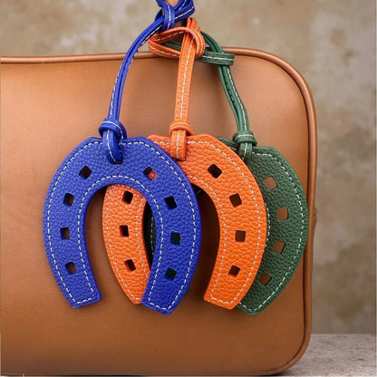 Handmade PU Leather Horse Head & Horseshoe Bag Charm/Keychain-Unique Equestrian Gift for Purse Backpack-Fashion Bag Accessory
