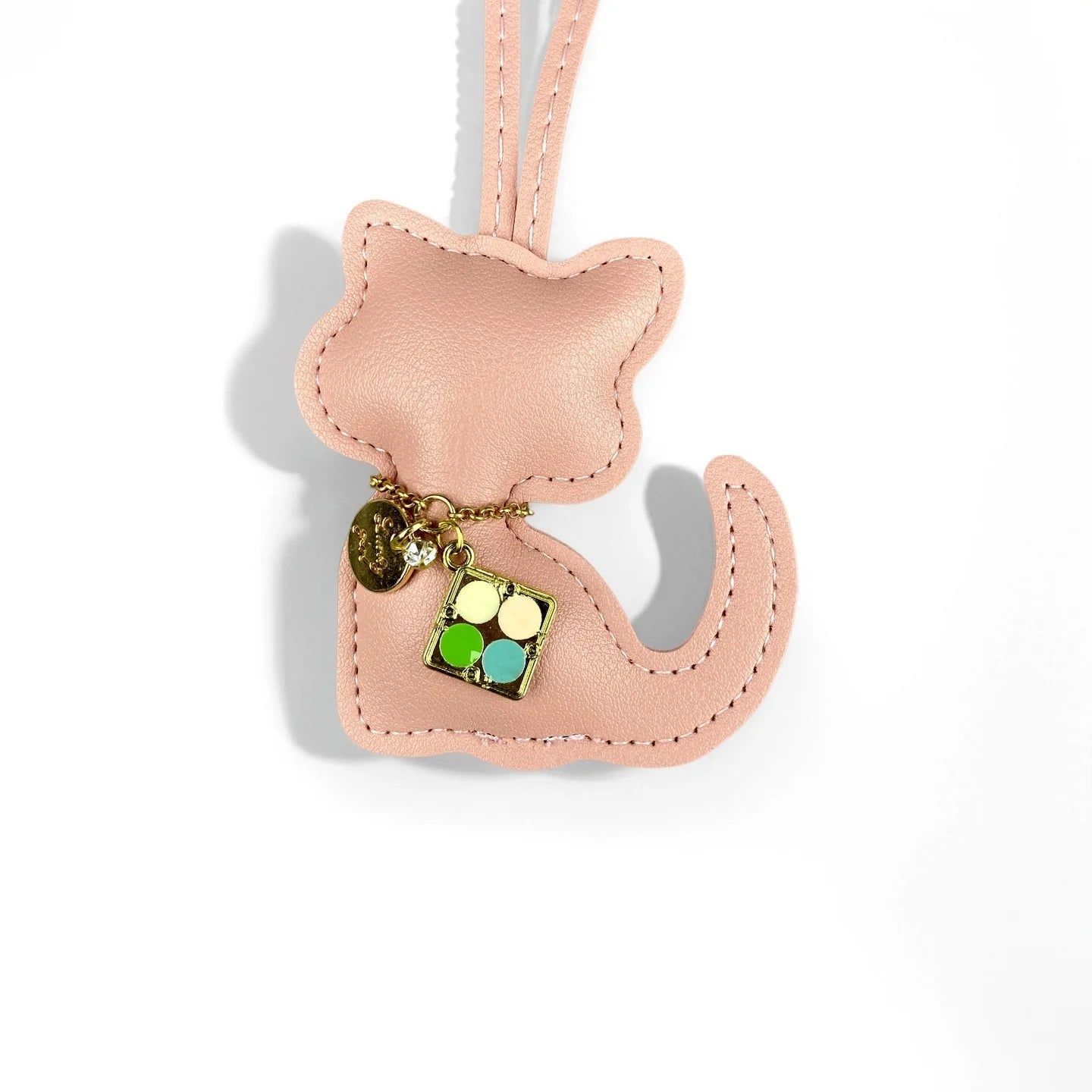Stylish PU Leather Giraffe & Cat with Eyeshadow Palette Pendant NecklaceKeychain/ Bag Charm-Fashionable & Fun Accessory for Bags