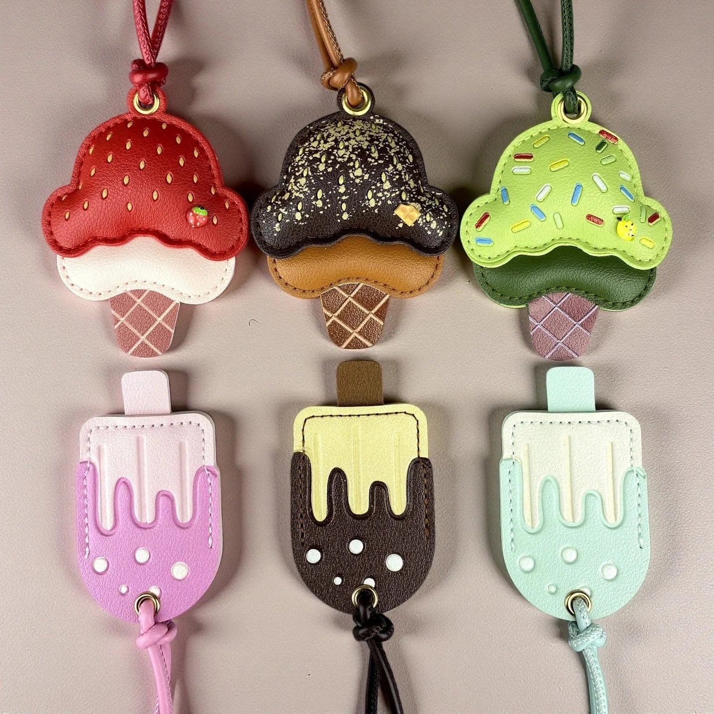 Cute PU Leather Ice Cream & Popsicle Bag Charm-Food Keychain with Multiple Flavor Colors, Sweet Dessert Purse Accessory for Bag