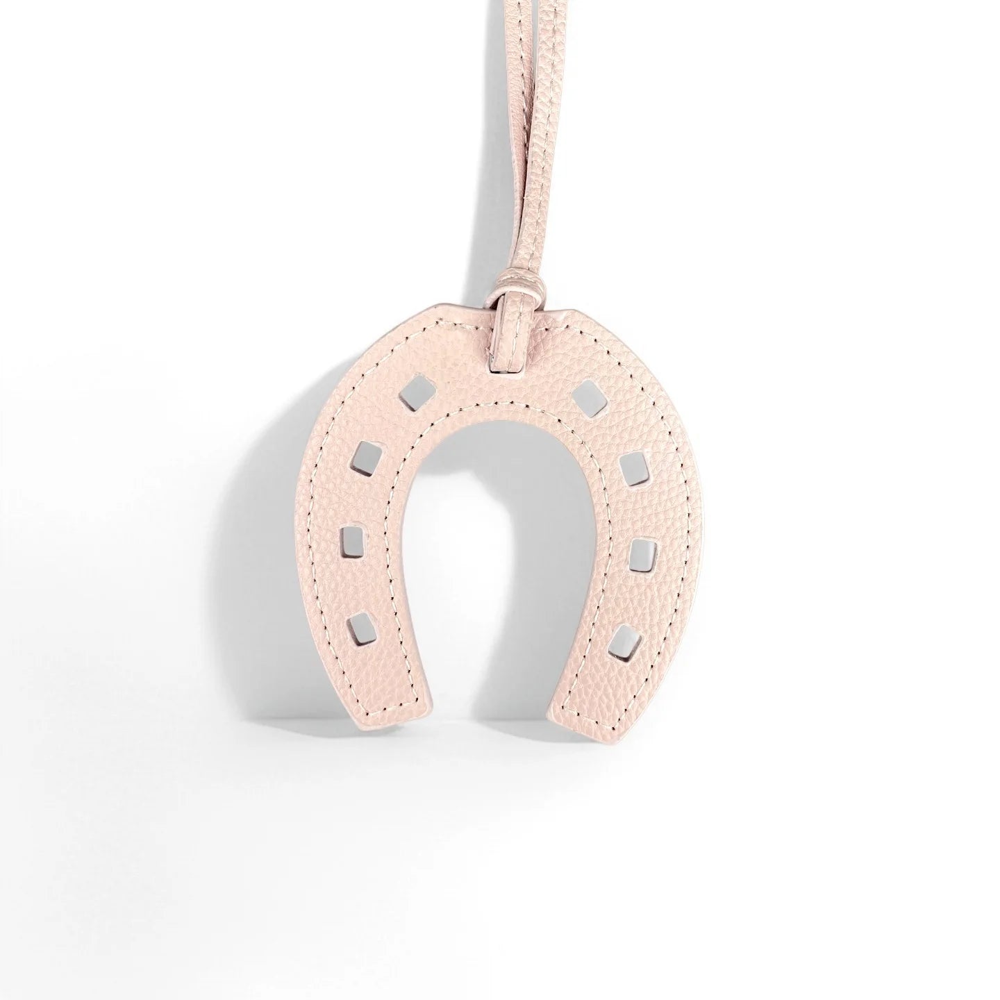 Handmade PU Leather Horse Head & Horseshoe Bag Charm/Keychain-Unique Equestrian Gift for Purse Backpack-Fashion Bag Accessory