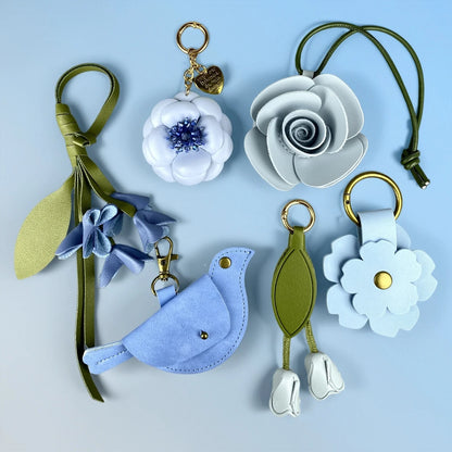 Blue Theme Floral Pu Leather Keychain/Bag Charm-Blue Flower Purse Charm Car Hanging Decor-Unique Calming Aesthetic Gift For Bag