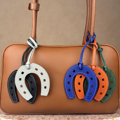 Handmade PU Leather Horse Head & Horseshoe Bag Charm/Keychain-Unique Equestrian Gift for Purse Backpack-Fashion Bag Accessory