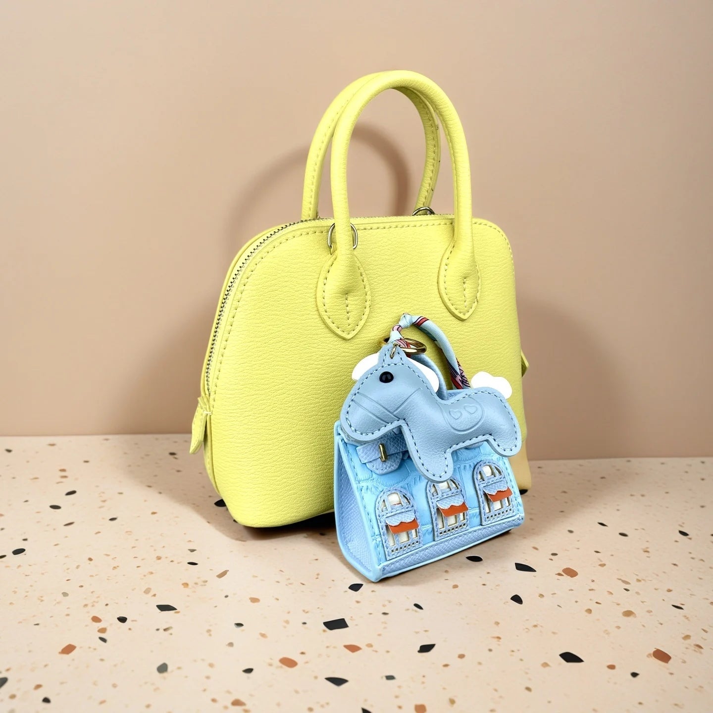 Cute Mini PU Leather House Shape Headphone Case Coin Purse Set-Handbag Charm Decor-Portable Earbud Storage Pouch /Small Wallet