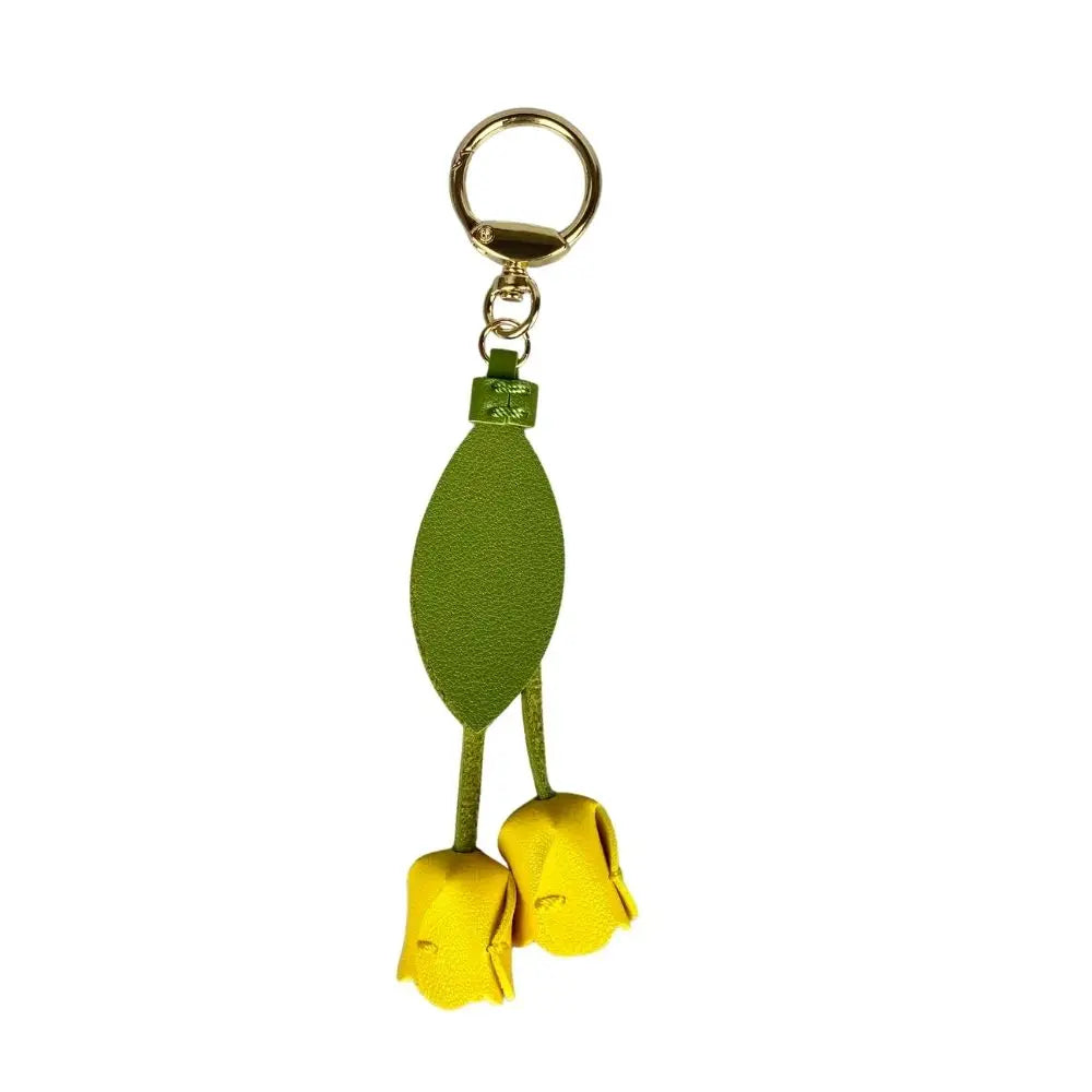 8-Color Soft PU Leather Tulip Bag Charm– Elegant Hanging Floral Accessory with Metal Ring, Realistic Bloom Design for Backpack