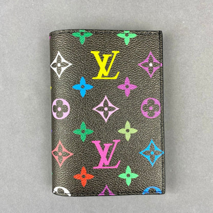 L-V Passport Holder Cardholder