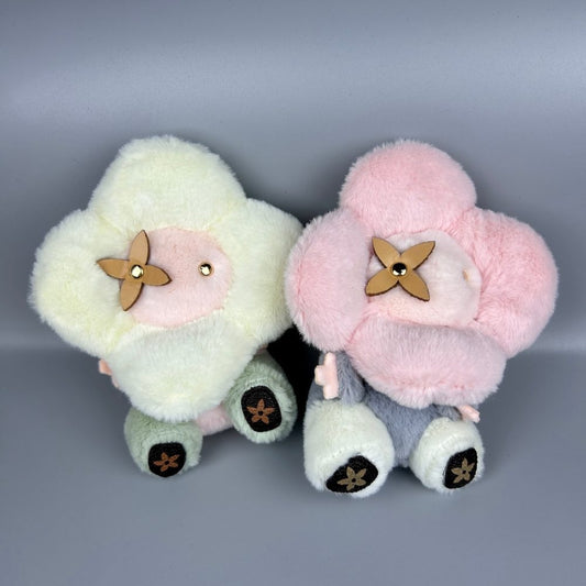 L&V, Vivien-ne, Sunflower Plush Doll Bag Charm - Floral Stuffed Animal Keychain for Purses & Backpacks