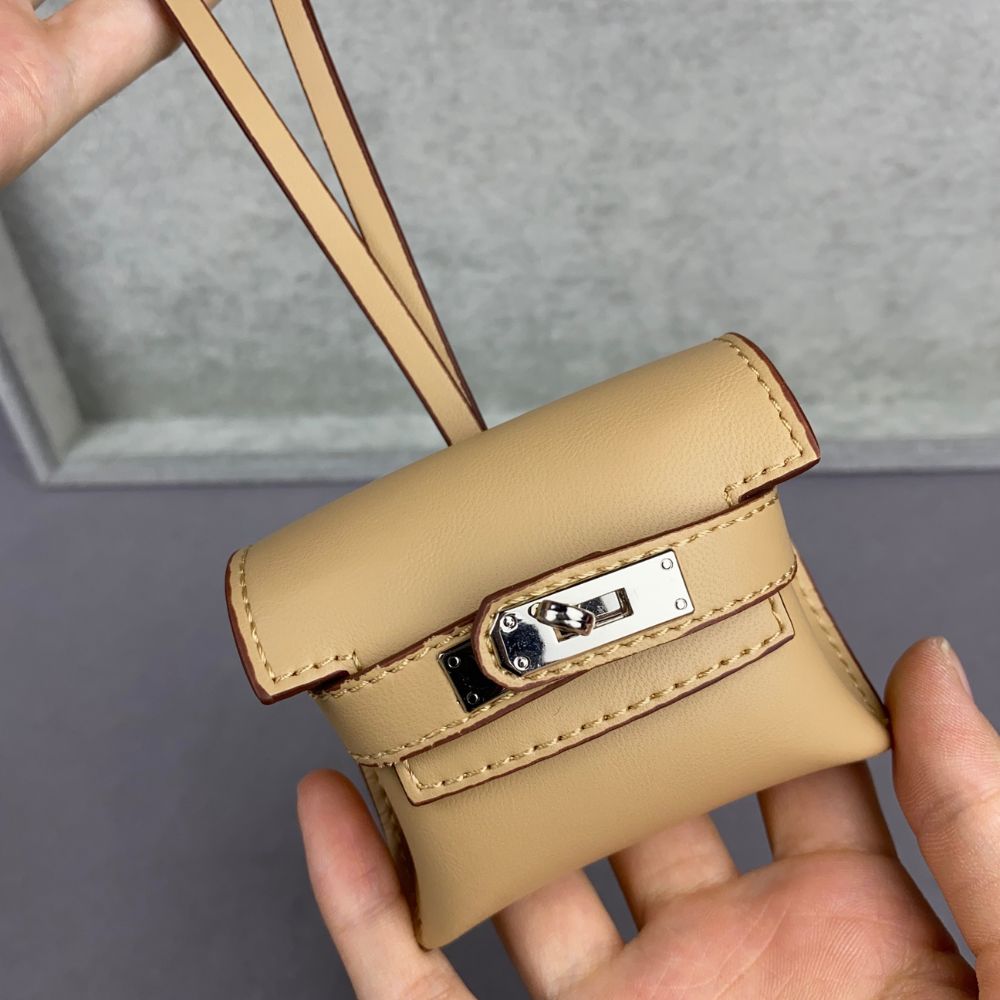 H- Kelly moove Airpod Case Mini Bag Rectangle Shape For All AirPods